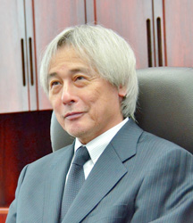 愛媛大学長 大橋 裕一